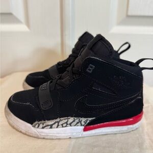 Nike Kids Black and Red High Top Jordans Size 10